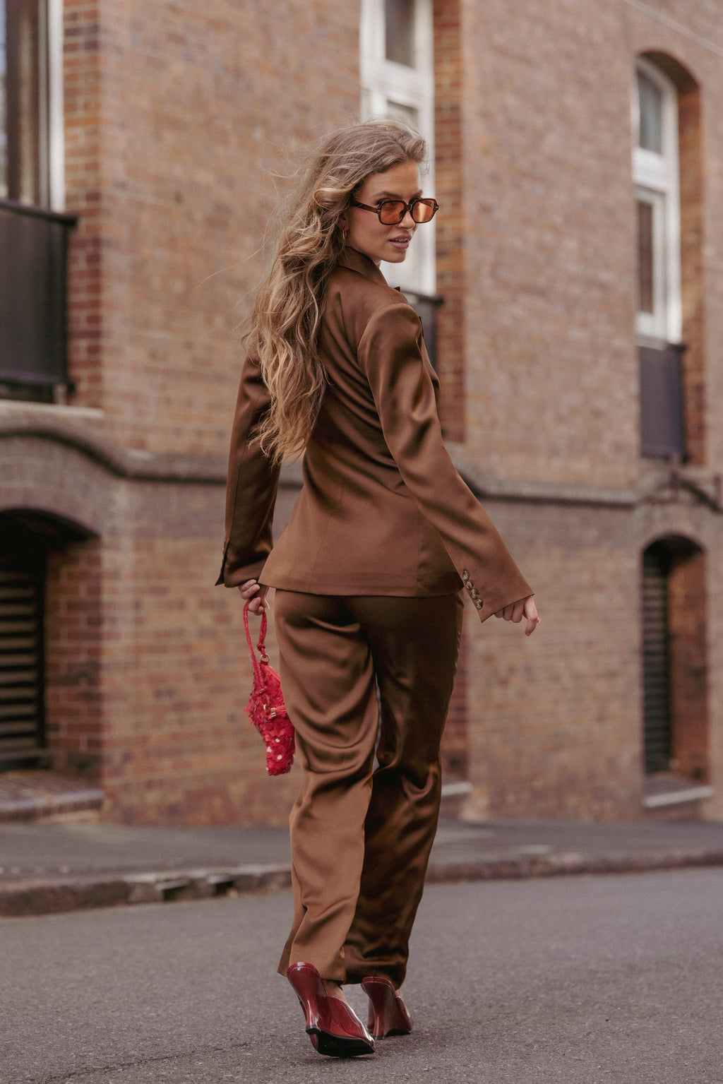 Straight Leg Tailored Pant - Brown